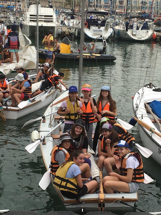 First Class Marina Herzlia Herzliya Bagian luar foto